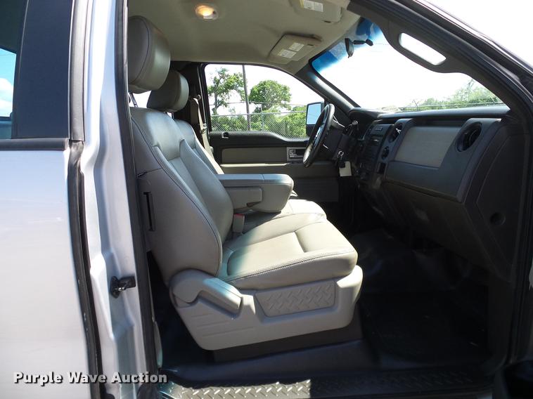 image for item DD8201 2010 Ford F150 SuperCab pickup truck