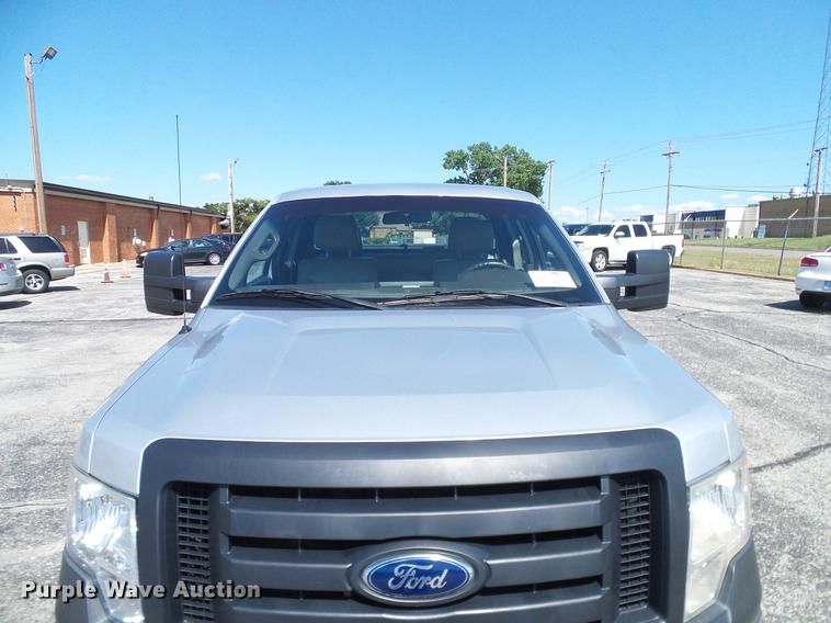 image for item DD8201 2010 Ford F150 SuperCab pickup truck