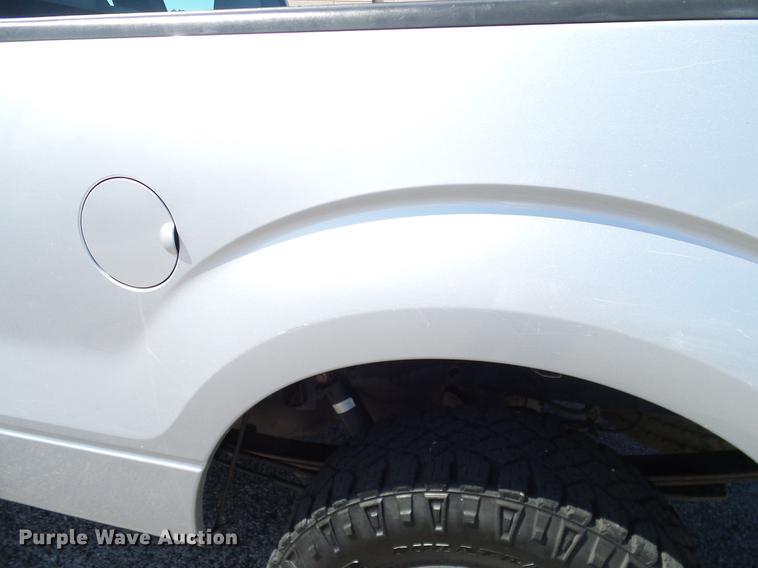 image for item DD8201 2010 Ford F150 SuperCab pickup truck
