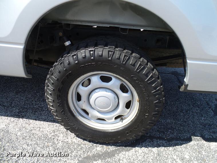 image for item DD8201 2010 Ford F150 SuperCab pickup truck