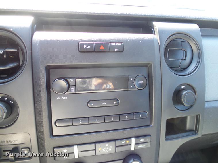 image for item DD8202 2012 Ford F150 SuperCab pickup truck