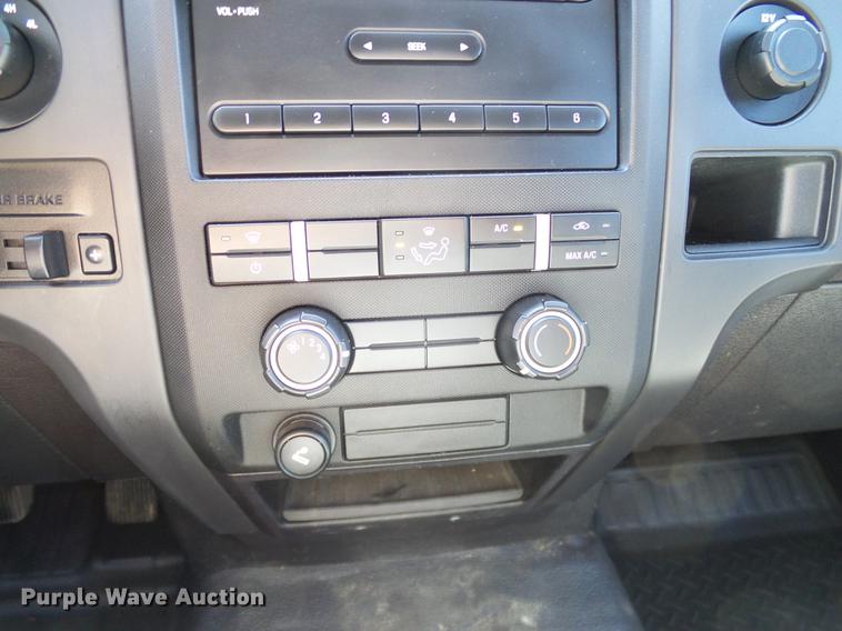 image for item DD8202 2012 Ford F150 SuperCab pickup truck