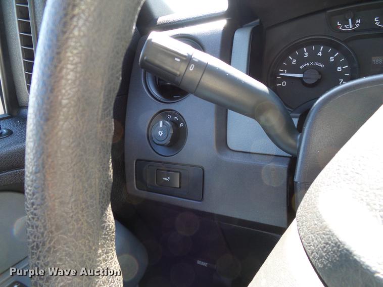 image for item DD8202 2012 Ford F150 SuperCab pickup truck