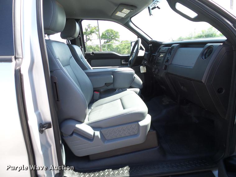 image for item DD8202 2012 Ford F150 SuperCab pickup truck