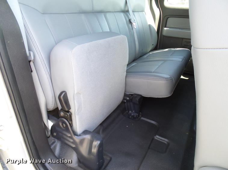 image for item DD8202 2012 Ford F150 SuperCab pickup truck