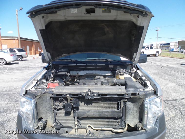 image for item DD8202 2012 Ford F150 SuperCab pickup truck