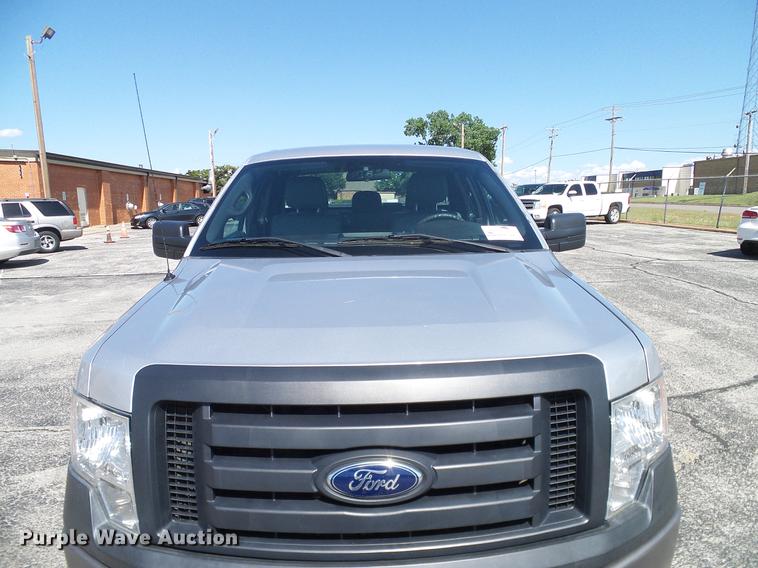 image for item DD8202 2012 Ford F150 SuperCab pickup truck
