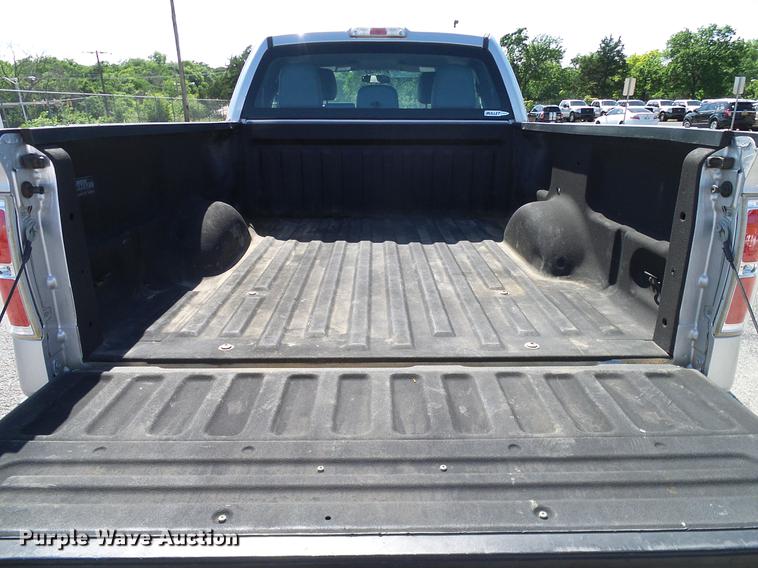 image for item DD8202 2012 Ford F150 SuperCab pickup truck