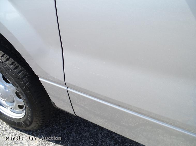 image for item DD8202 2012 Ford F150 SuperCab pickup truck