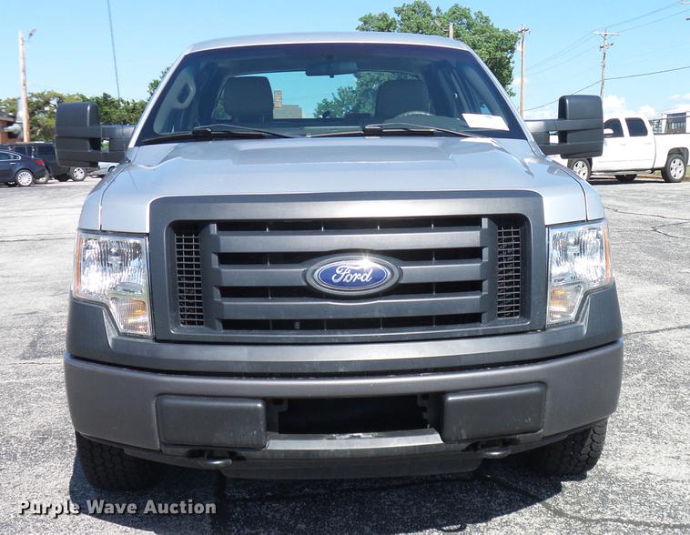 image for item DD8203 2010 Ford F150 SuperCab pickup truck