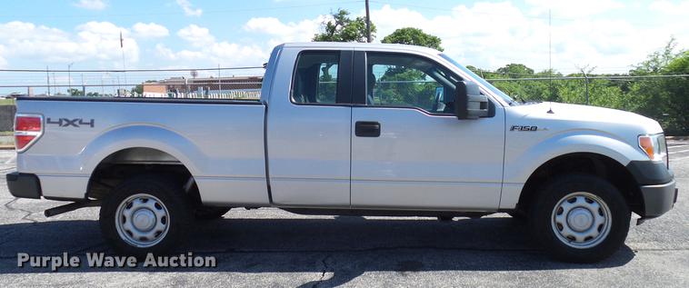image for item DD8203 2010 Ford F150 SuperCab pickup truck