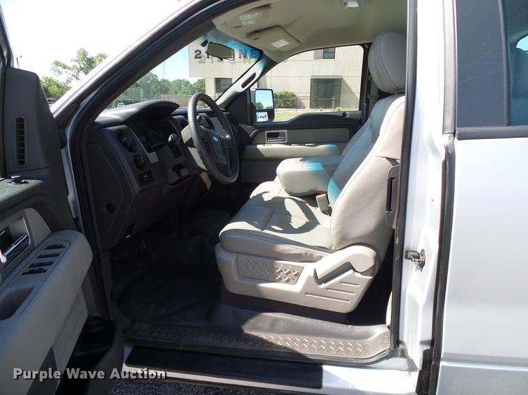 image for item DD8203 2010 Ford F150 SuperCab pickup truck