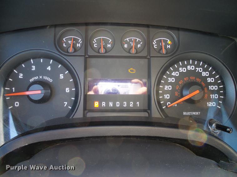 image for item DD8203 2010 Ford F150 SuperCab pickup truck