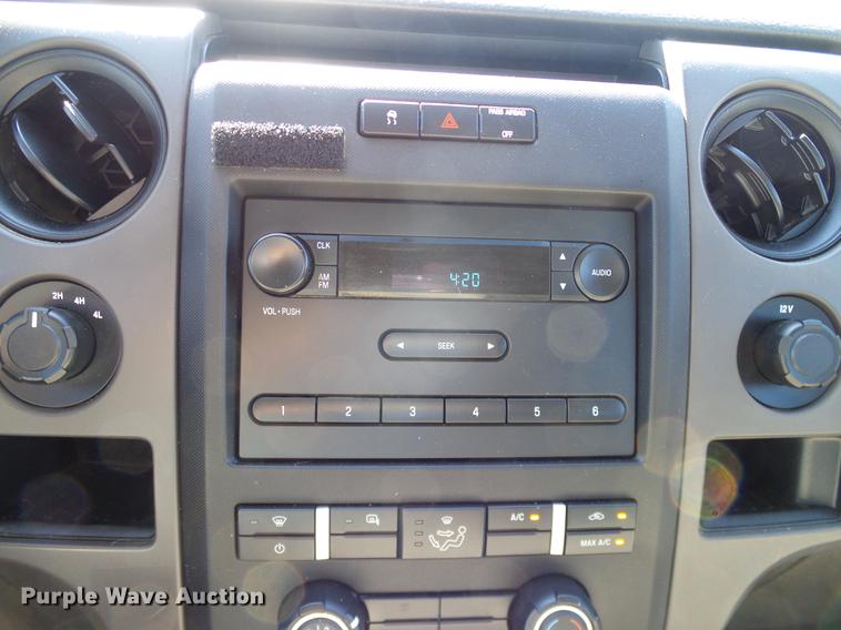 image for item DD8203 2010 Ford F150 SuperCab pickup truck