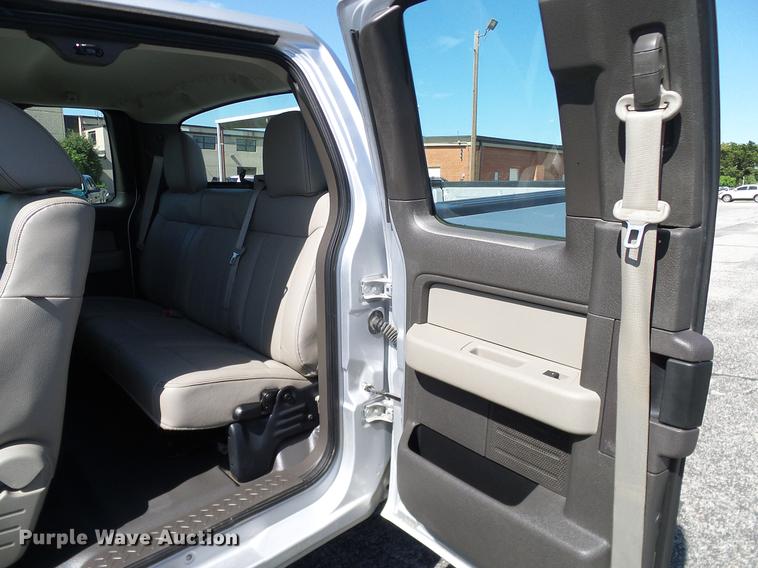 image for item DD8203 2010 Ford F150 SuperCab pickup truck