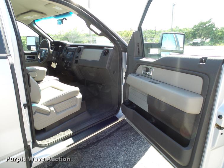 image for item DD8203 2010 Ford F150 SuperCab pickup truck