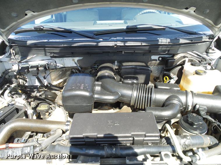 image for item DD8203 2010 Ford F150 SuperCab pickup truck