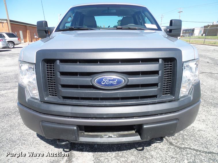image for item DD8203 2010 Ford F150 SuperCab pickup truck