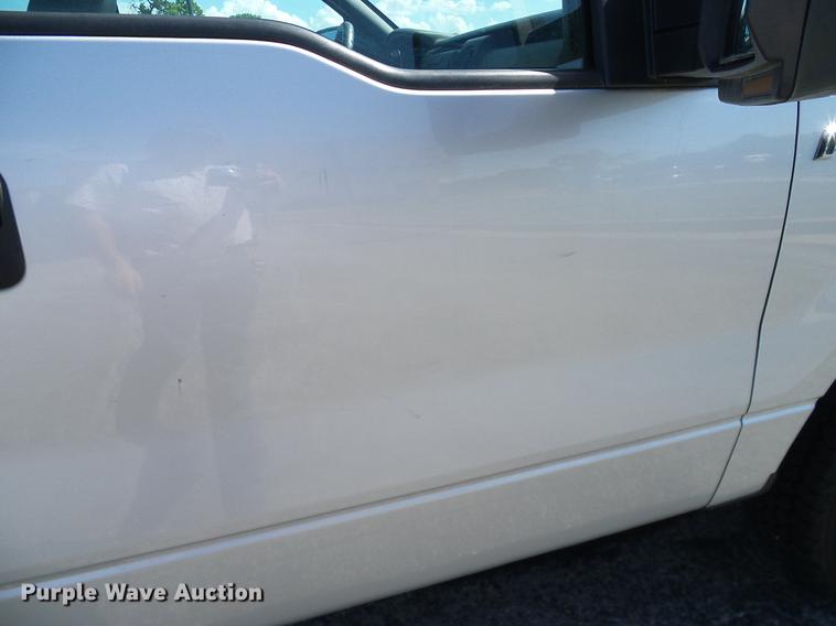 image for item DD8203 2010 Ford F150 SuperCab pickup truck