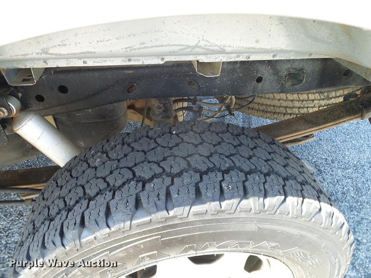 image for item DD8203 2010 Ford F150 SuperCab pickup truck