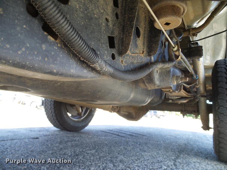 image for item DD8203 2010 Ford F150 SuperCab pickup truck