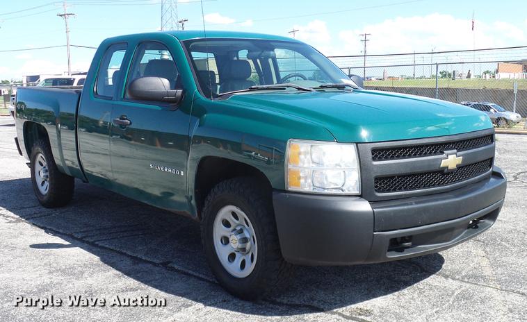image for item DD8204 2008 Chevrolet Silverado 1500 Ext. Cab pickup truck