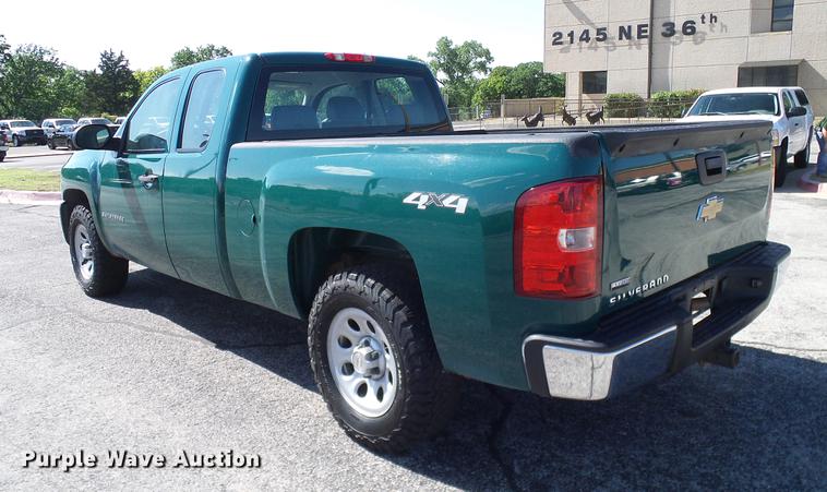 image for item DD8204 2008 Chevrolet Silverado 1500 Ext. Cab pickup truck