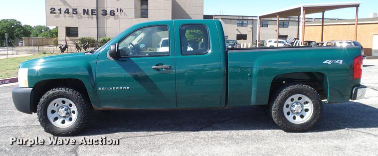 image for item DD8204 2008 Chevrolet Silverado 1500 Ext. Cab pickup truck