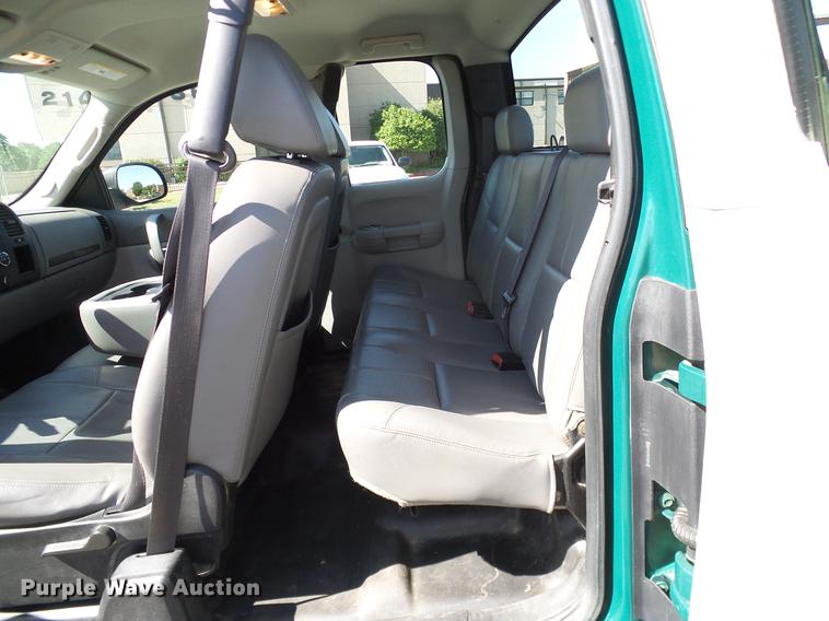 image for item DD8204 2008 Chevrolet Silverado 1500 Ext. Cab pickup truck
