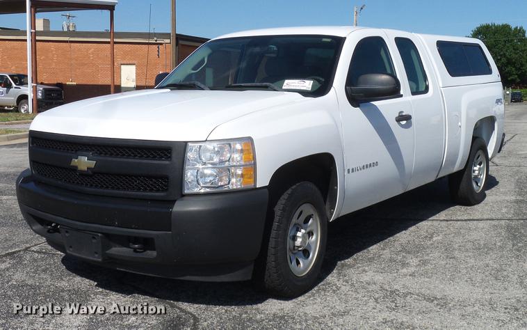 image for item DD8205 2008 Chevrolet Silverado 1500 Ext. Cab pickup truck