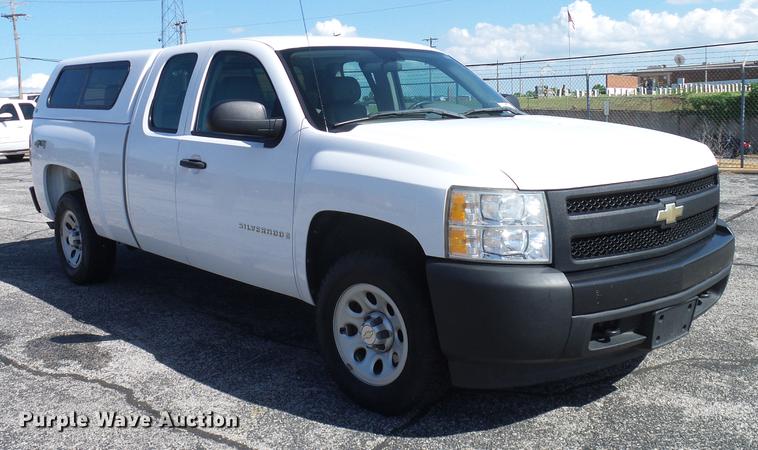 image for item DD8205 2008 Chevrolet Silverado 1500 Ext. Cab pickup truck