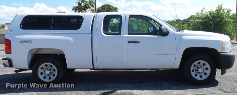 image for item DD8205 2008 Chevrolet Silverado 1500 Ext. Cab pickup truck