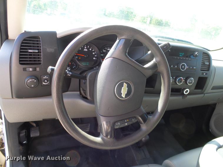 image for item DD8205 2008 Chevrolet Silverado 1500 Ext. Cab pickup truck