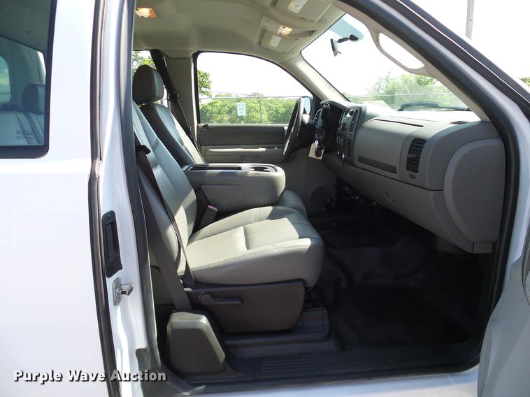 image for item DD8205 2008 Chevrolet Silverado 1500 Ext. Cab pickup truck