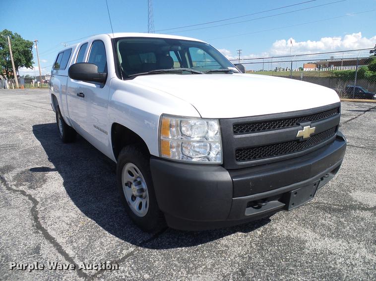 image for item DD8205 2008 Chevrolet Silverado 1500 Ext. Cab pickup truck