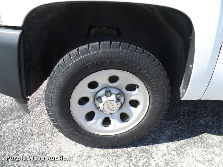 image for item DD8205 2008 Chevrolet Silverado 1500 Ext. Cab pickup truck