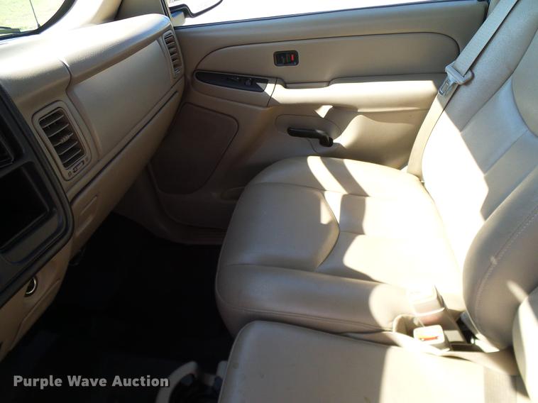 image for item DD8206 2006 Chevrolet Silverado 1500 Ext. Cab pickup truck