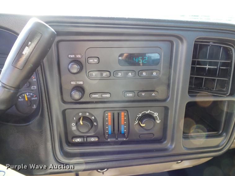 image for item DD8206 2006 Chevrolet Silverado 1500 Ext. Cab pickup truck