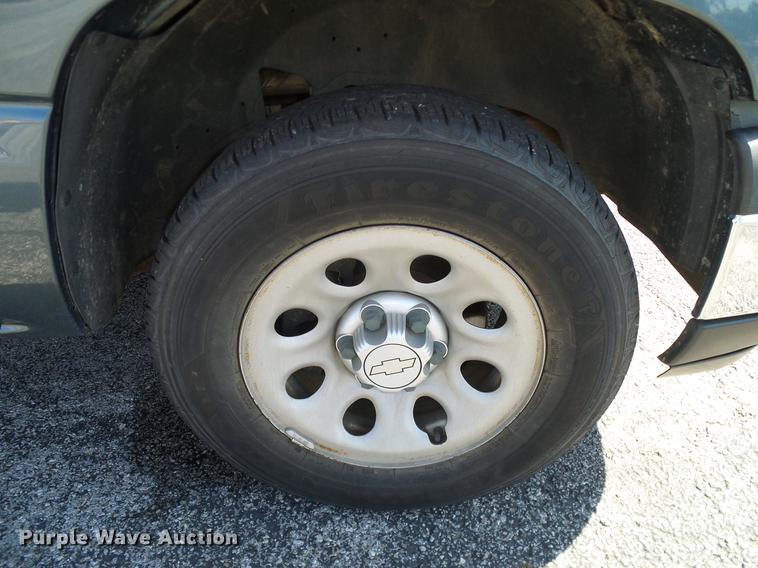 image for item DD8206 2006 Chevrolet Silverado 1500 Ext. Cab pickup truck