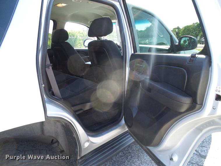 image for item DD8208 2012 Chevrolet Tahoe Police SUV