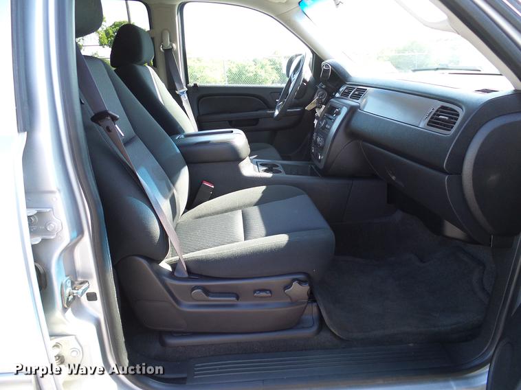 image for item DD8208 2012 Chevrolet Tahoe Police SUV