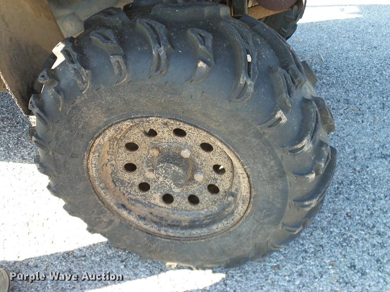 image for item DD8209 2007 John Deere Gator 620i utility vehicle