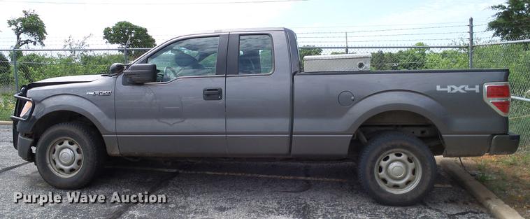 image for item DD8210 2014 Ford F150 SuperCab pickup truck