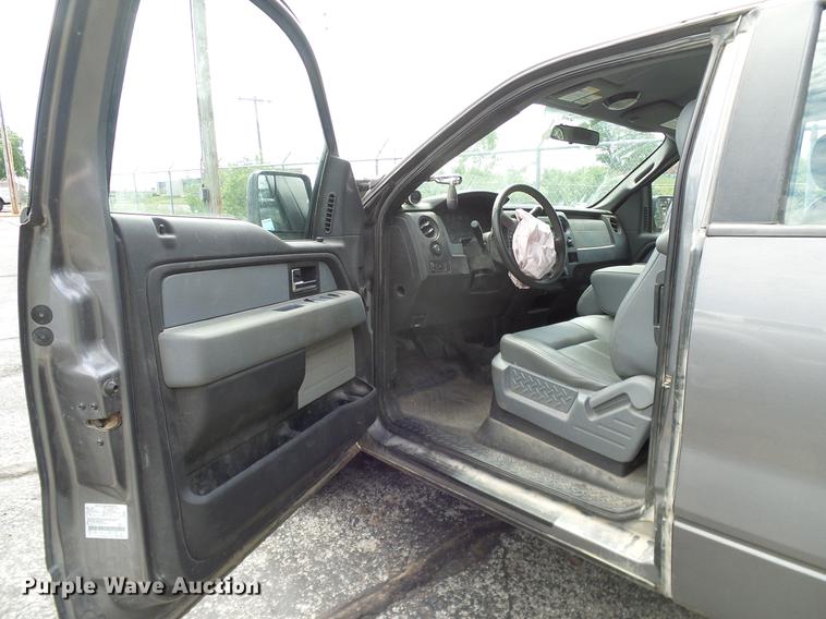 image for item DD8210 2014 Ford F150 SuperCab pickup truck