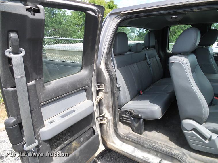 image for item DD8210 2014 Ford F150 SuperCab pickup truck