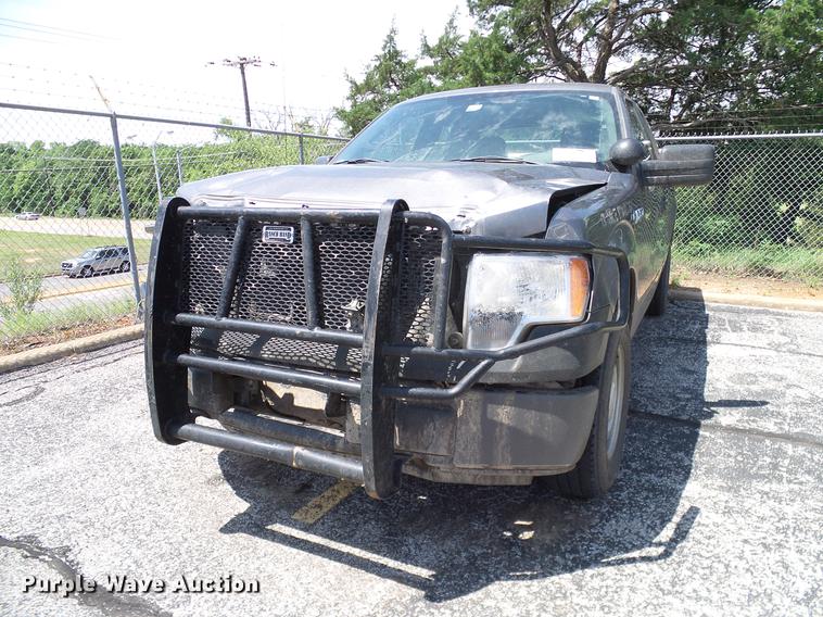 image for item DD8210 2014 Ford F150 SuperCab pickup truck