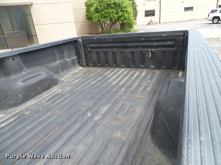 image for item DD8211 2011 Ford F250 Super Duty pickup truck