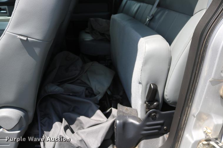 image for item DD8212 2011 Ford F150 SuperCab pickup truck