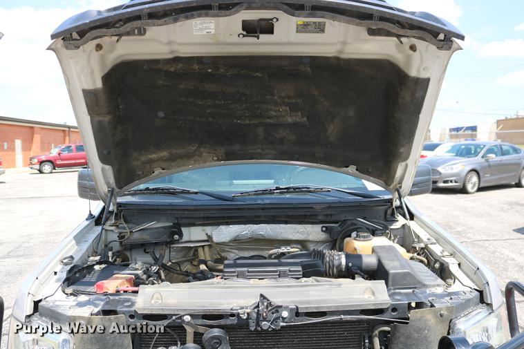 image for item DD8212 2011 Ford F150 SuperCab pickup truck