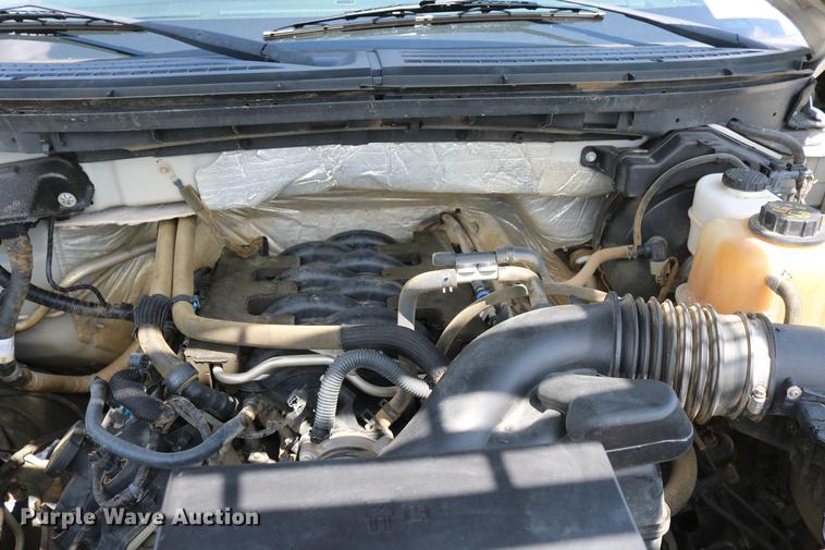 image for item DD8212 2011 Ford F150 SuperCab pickup truck